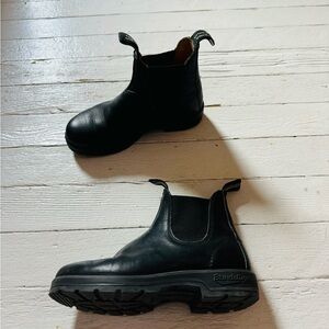 Blundstone Boots - Black